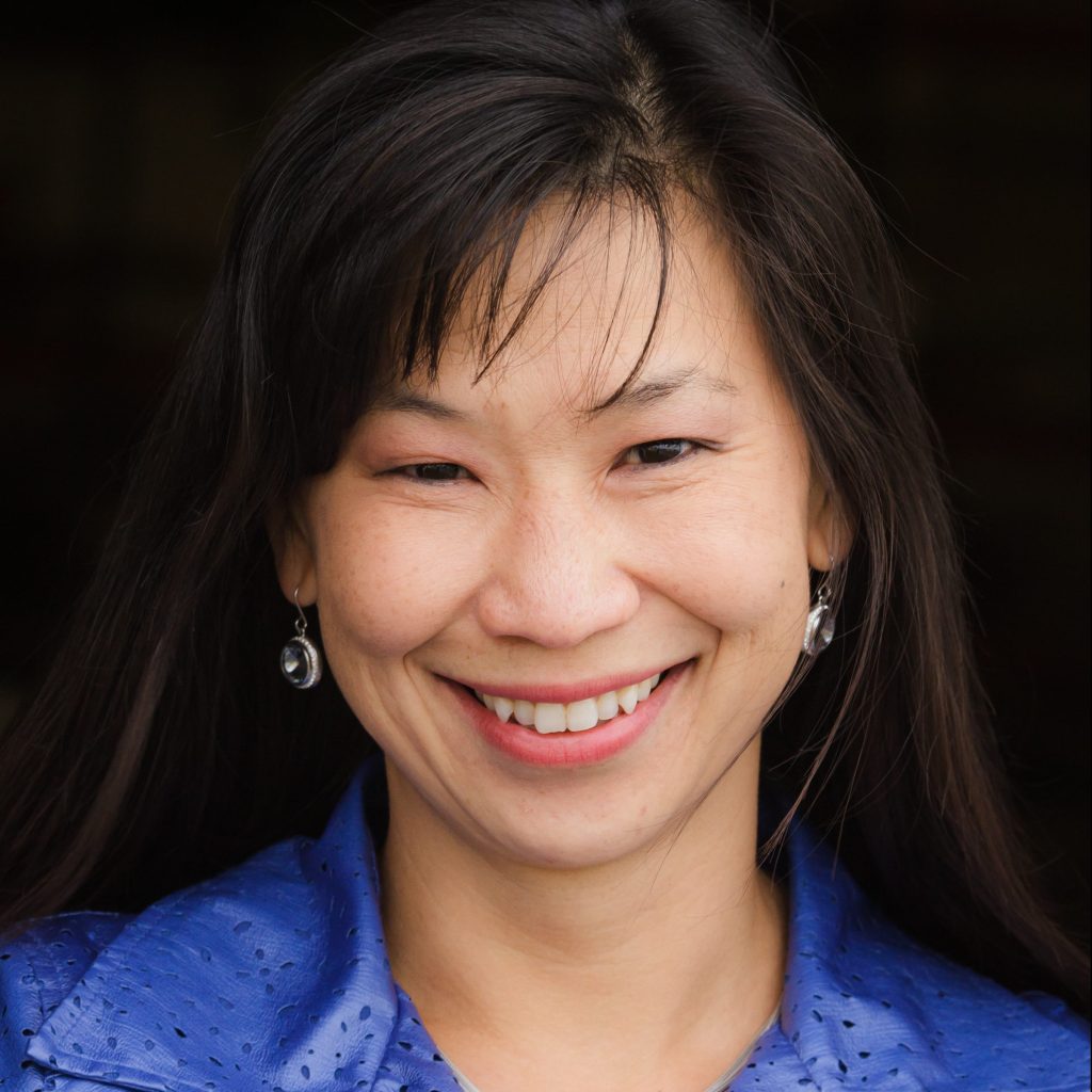 Headshot of Ms. Peng Sang Cau, Vice President Symphoni™