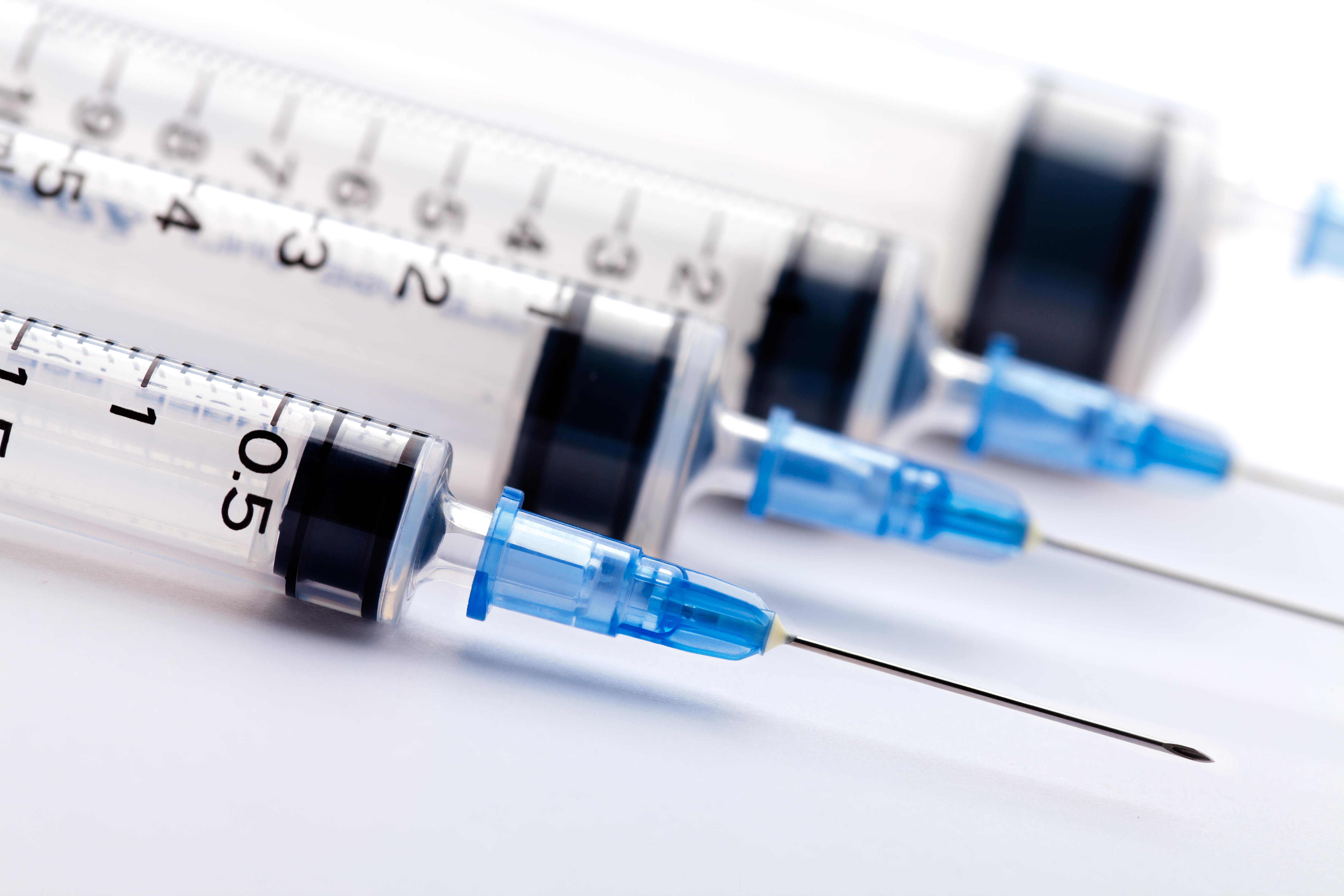 Syringe Platform Plastic syringes of various sizes